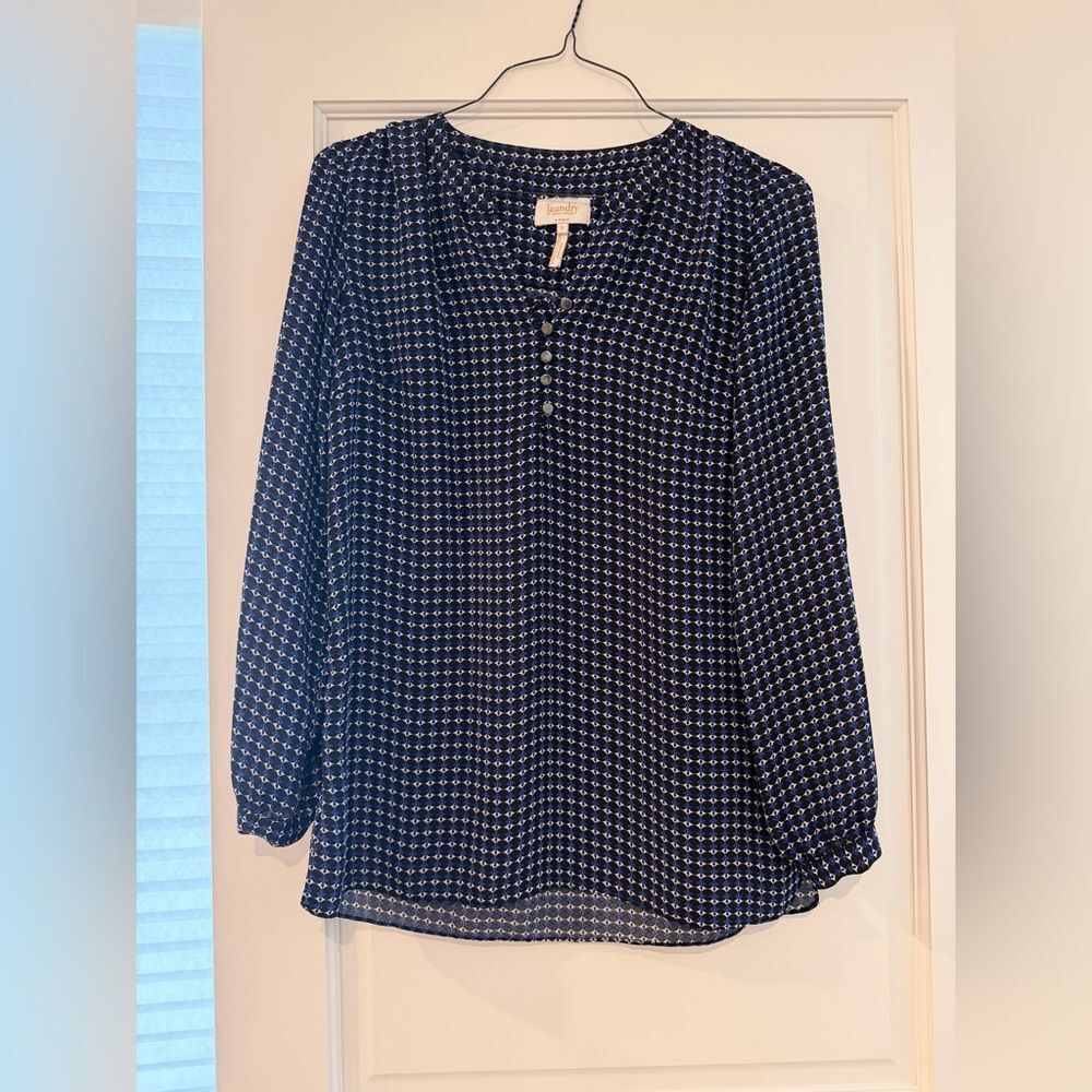 Laundry By Shelli Segal Black and White Geometric Blouse